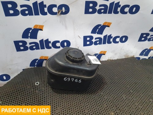 Бачок гидроусилителя