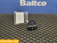 Кнопка освещения салона